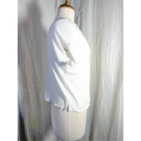 Vintage | Women’s | Blouses | S/M |  Embroidered Fairy Cream Scoop Blouse - Picture 5 of 5